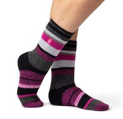 Heat Holders LTLHH555BLK LADIES JACQUARD LITE (BLACK/RASPBERRY STRIPE) 